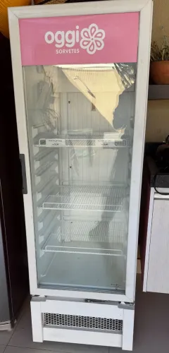 Refrigerador Expositor Vertical Metalfrio 256 Litros Light Branco VB25R