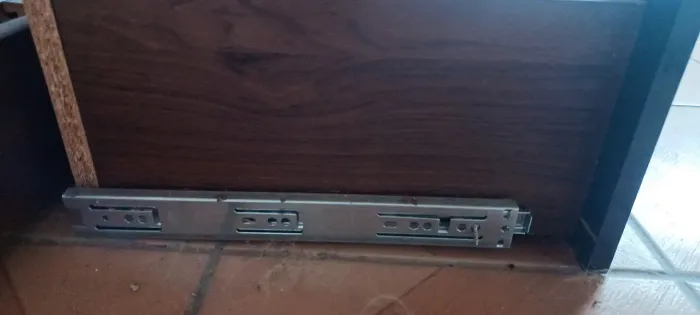 Linda gaveta com trilho novo