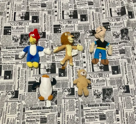 Pelúcias de personagens diversos