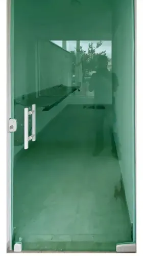 Portas de vidro .