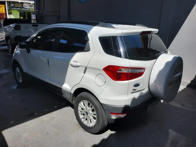 Carro em perfeito estado 