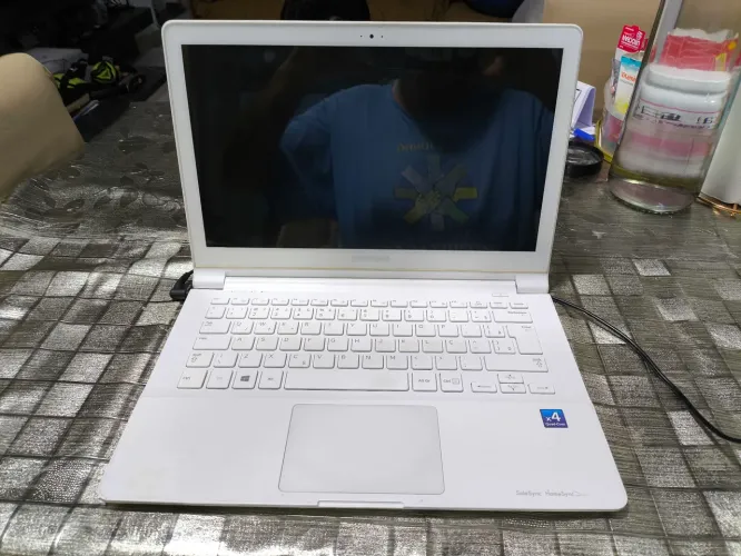 Samsung Ativ Book 9 lite