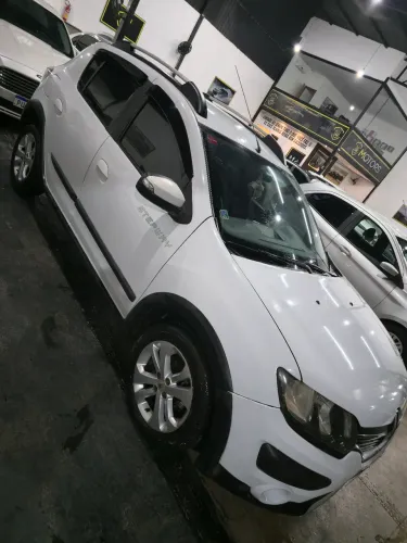 Renault Sandero Stepway Hi-power 1.6 8V 5P 2015