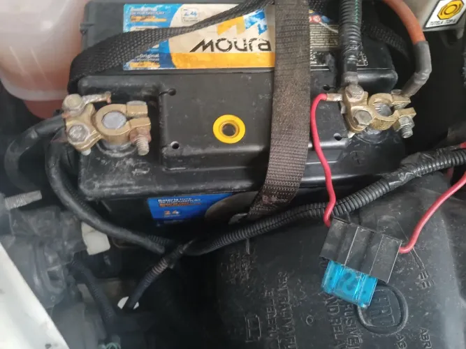 Bateria para carro pequeno