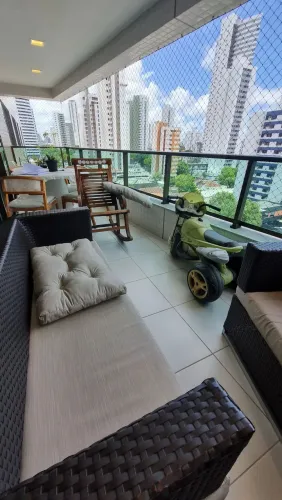 Apartamento de 204 m2, com 4 suítes, 3 vagas, lazer completo na Madalena - Recife - PE