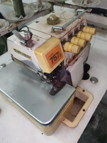 Maquina costura interloque interlock Siruba