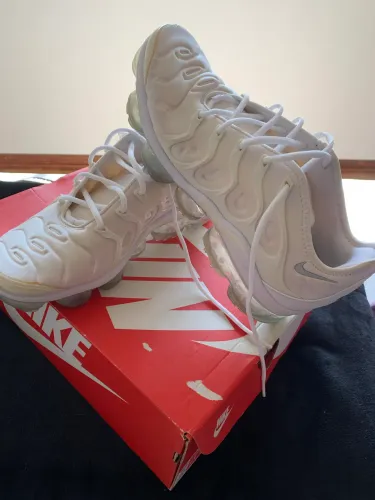 Tênis Nike Vapormax Plus 43