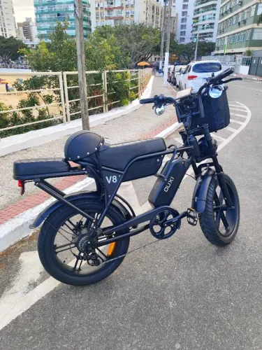 Bicicleta Elétrica V8 plus com 2 baterias 