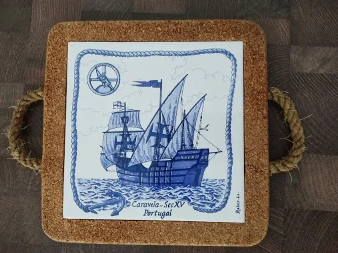 Descanso De Panela Trazido De Portugal Azulejo Caravelas Branco Caravelas 