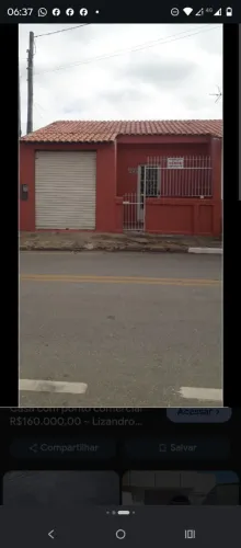 Casa com ponto comercial pra vender