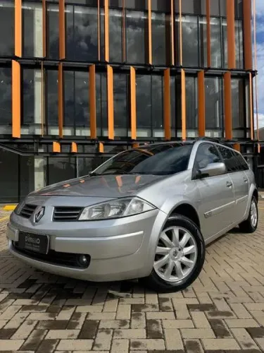 Renault Megane Grand Tour Dynam. Hi-flex 1.6 16V 2012