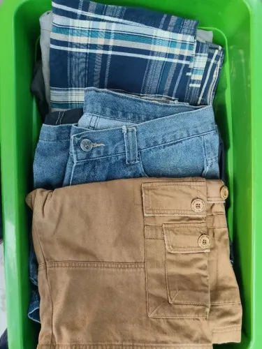 Bermudas e calças (lote)