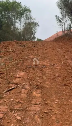 Terreno à Venda - Condomínio Recanto dos Pássaros (Chácaras)