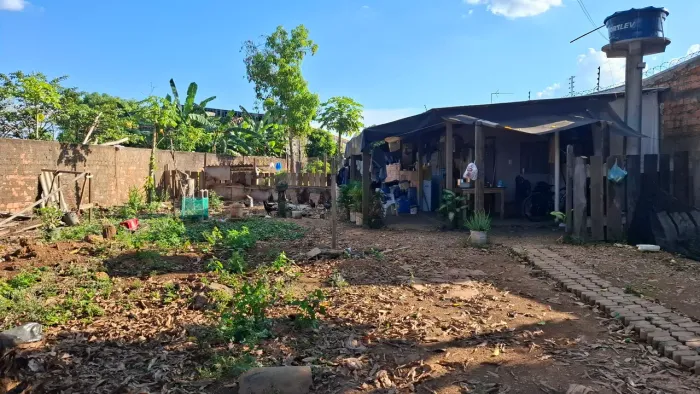 OPORTUNIDADE ÚNICA!!! VENDE-SE TERRENO NA RUA ANARI.