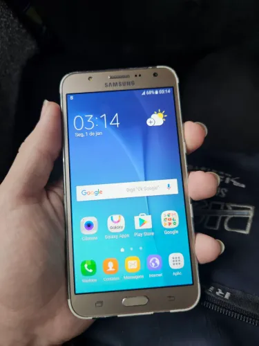 Celular J7 Barato
