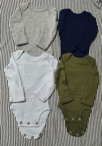 Kit 4 bodys Carter's recém nascido