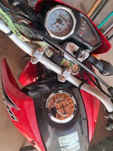 Vendo Honda bross 2013