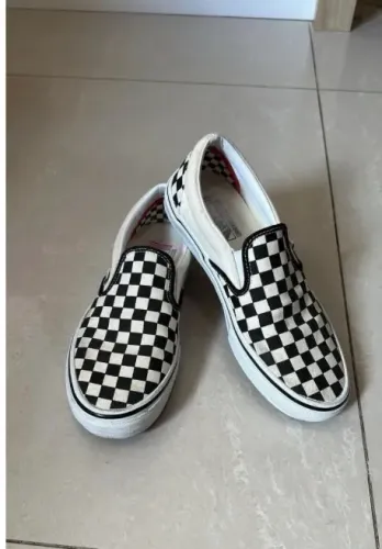 TÊNIS VANS TAM 40