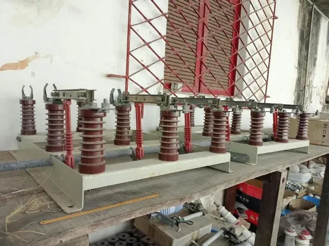 Chave Seccionadora Tripolar 15kV 400A