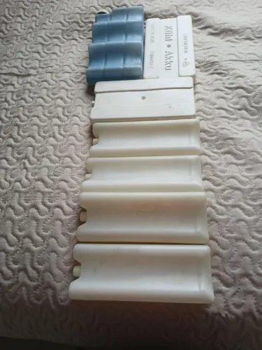 Gelo artificial rígido
