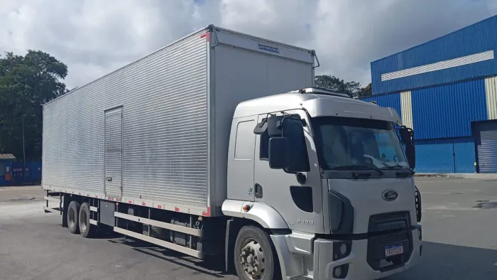 Ford Cargo 2429.Completo 
