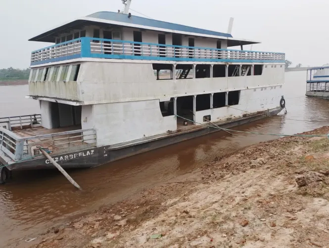 Ferry boaty 