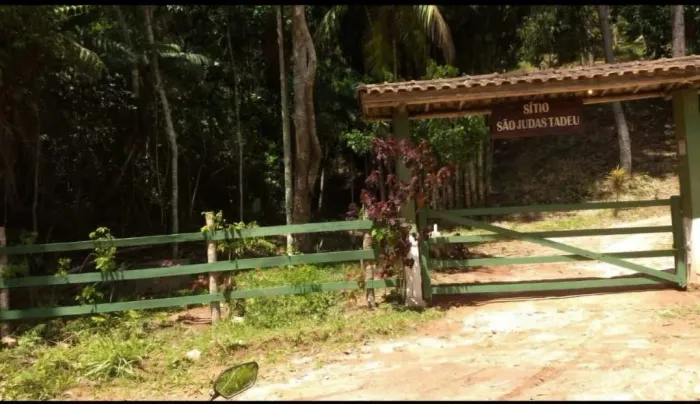 SÍTIO DOS SONHOS À VENDA EM SENADOR CORTES - MG