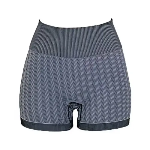 Short DeMillus Action