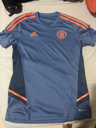 Camisa manchester united (treino) 2022/23 - original