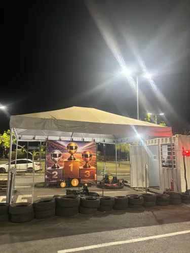 Tenda 5 mt por 6 mt