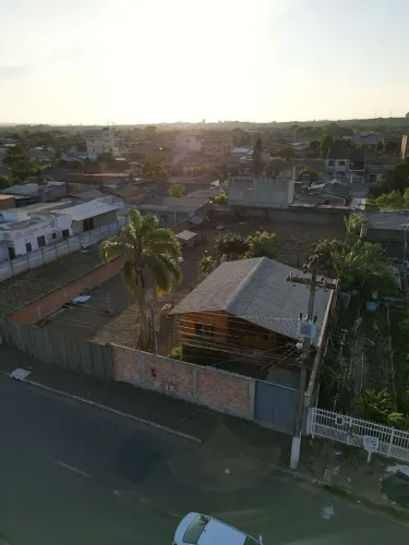 Moradia, sítio ,2 terrenos juntos morar ,ou para quem quer investir 