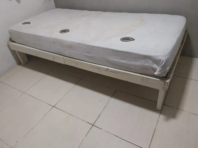 Cama solteiro - Não Entrego