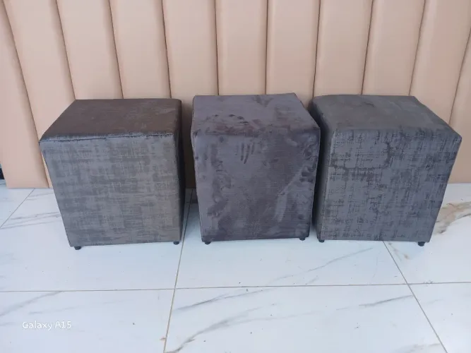 3 pufs por 100$
