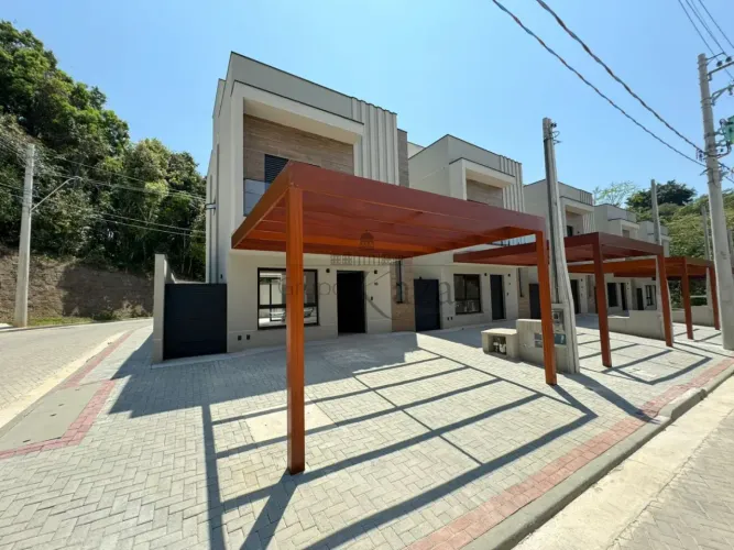 Casa em Condomínio - Urbanova I - Condomínio Bosque Urbanova - 134m² - 2 Dormitórios.