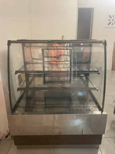 Vitrine expositora toda inox