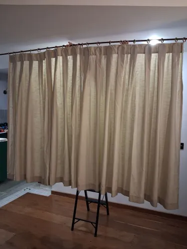 cortina bege linho acetinado