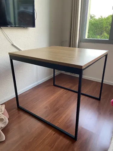Mesa de jantar ou escritório estilo industrial