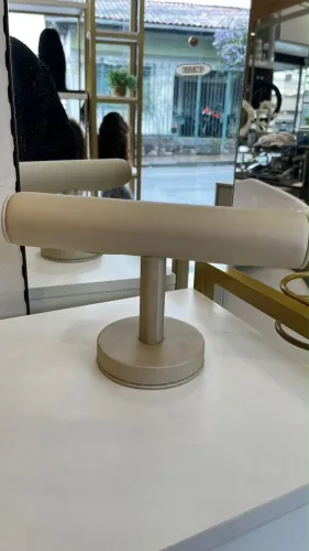 Expositor de pulseira