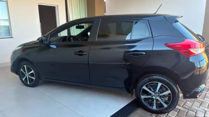 Toyota Yaris XS Connect 1.5 Flex 16V 5P AUT 2022