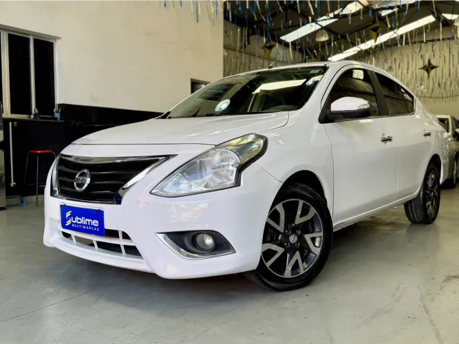 Nissan Versa SL 1.6 16V Flexstart 4P Aut. 2017