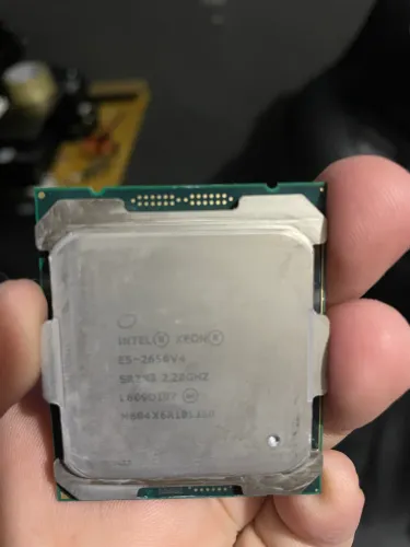 Processador Intel Xeon E5-2650 V4 - 12 Núcleos / 24 Threads