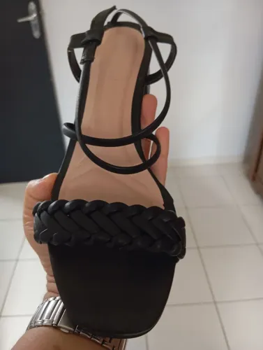 Sandália 38