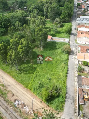 Terreno Padrão em Pindamonhangaba