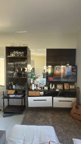 Painel sala mdf com cristaleira usado