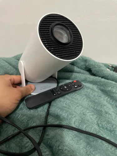 Projetor HY300-A Portátil Android Wi-Fi Bluetooth