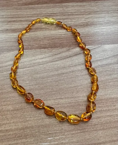 Vendo Colar de Âmbar para Bebês Original na Cor Mel Polido Pouco Usado