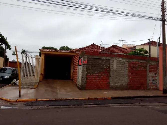 Casa para Venda em Presidente Prudente, VILA SANTA TEREZA, 2 dormitórios, 1 banheiro, 1 va