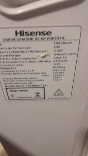 Ar condicionado hisense 12.000 BTUs com wi-fi, super novo e barato para sair rapido