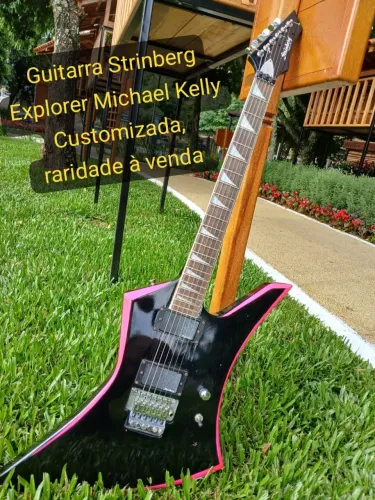 Guitarra explorer