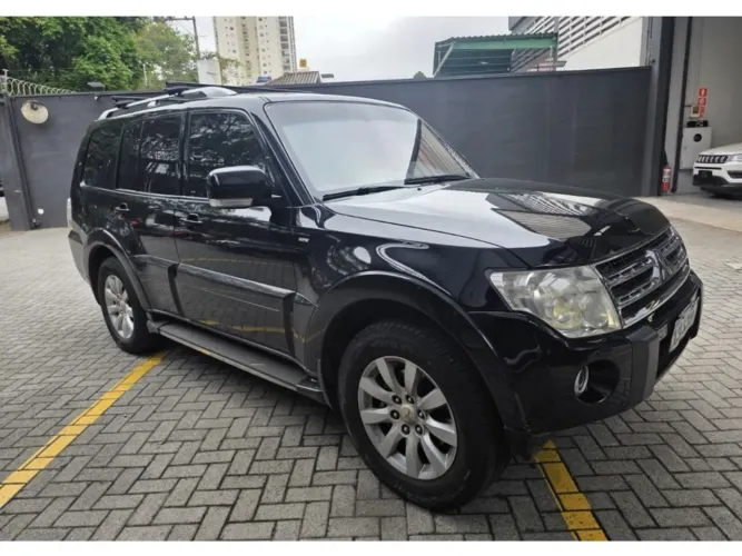 Mitsubishi Pajero HPE Full 3.8 V6 250cv 3P Aut. 2011
